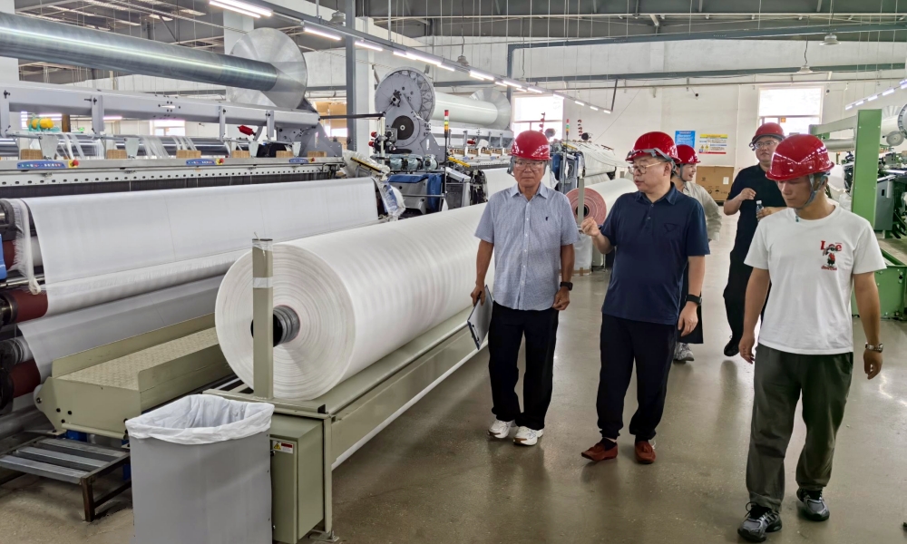 Filter_cloth_production_workshop.jpg